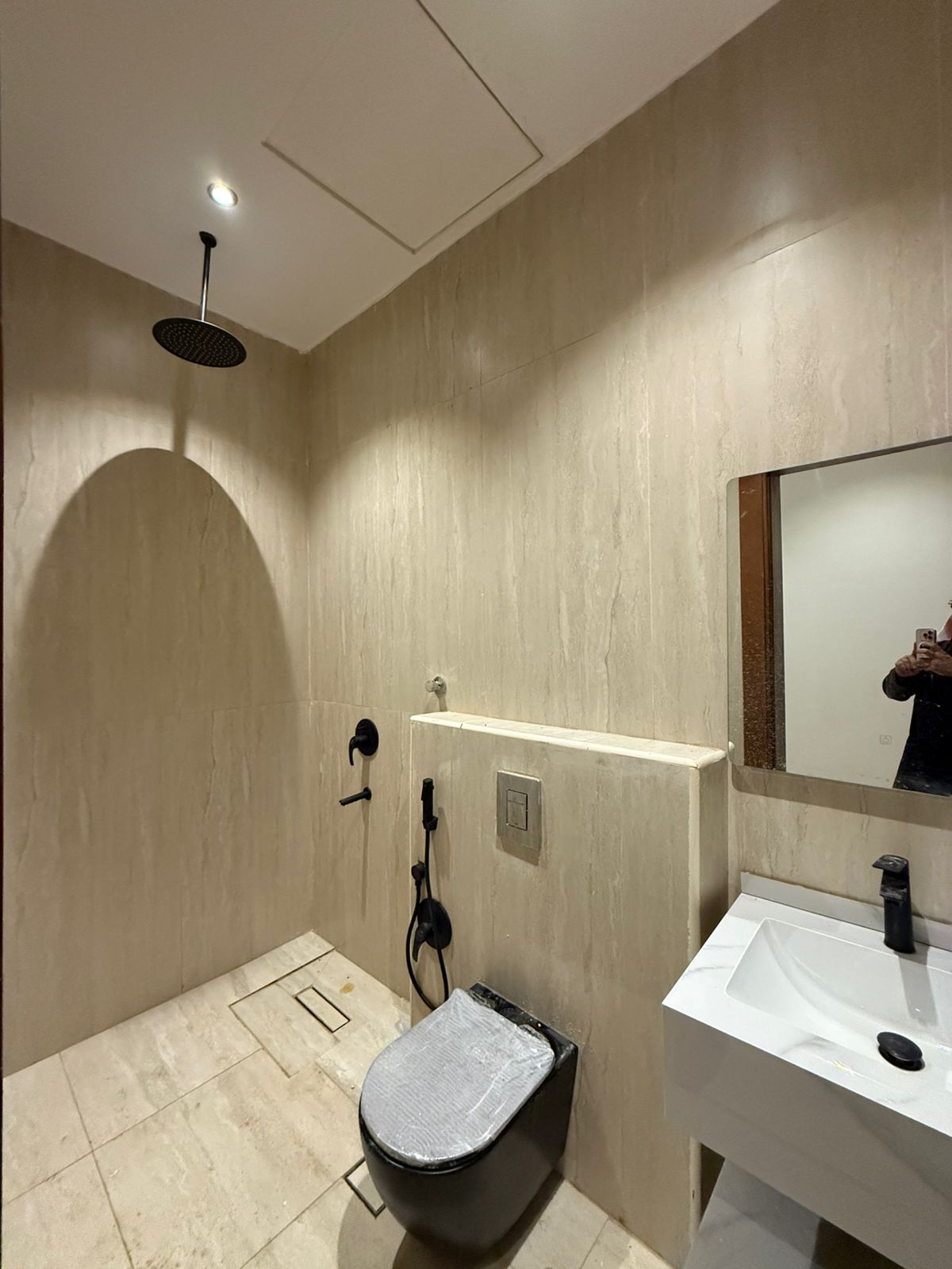 مشروع المونسية تاون هاوس دور ارضي