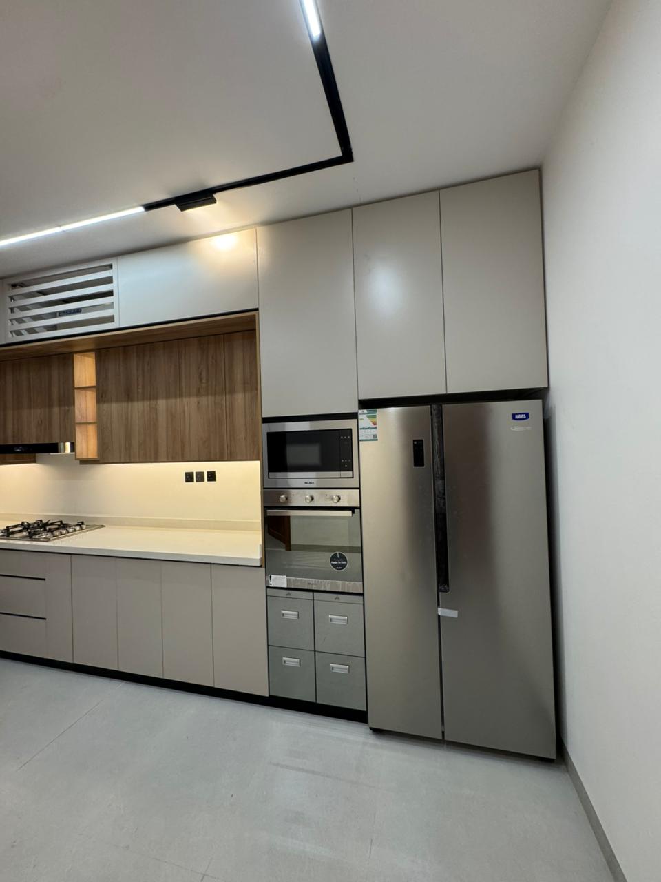 مشروع سوايا 12