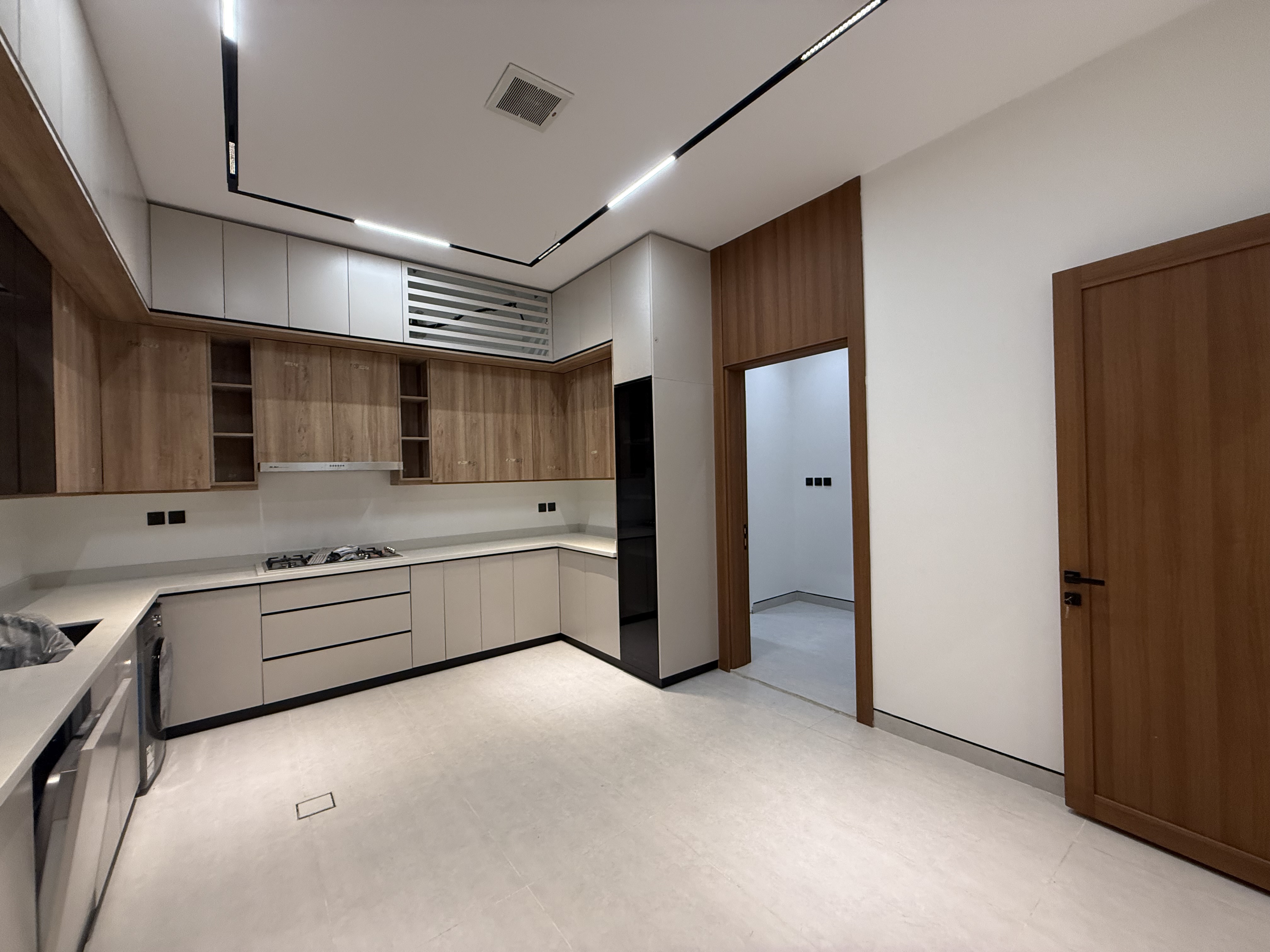 مشروع سوايا 16